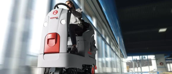 1633509081976-comac-innova-comfort-lavasciuga-pavimenti-settore-benessere-e-sportivo